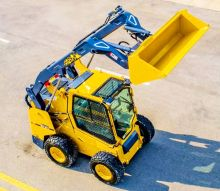 XCMG Official Chinese Wheel Loader 1.26 Ton Xc7-Sr12 Skid-Steer Loader with Best Price